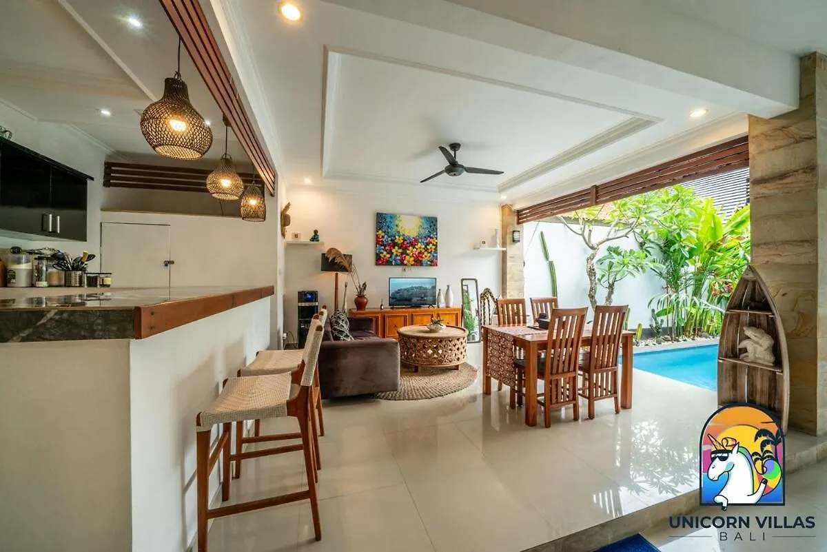 A&R4 Villa - By Unicorn Villas Bali Seminyak   Seminyak (Bali)