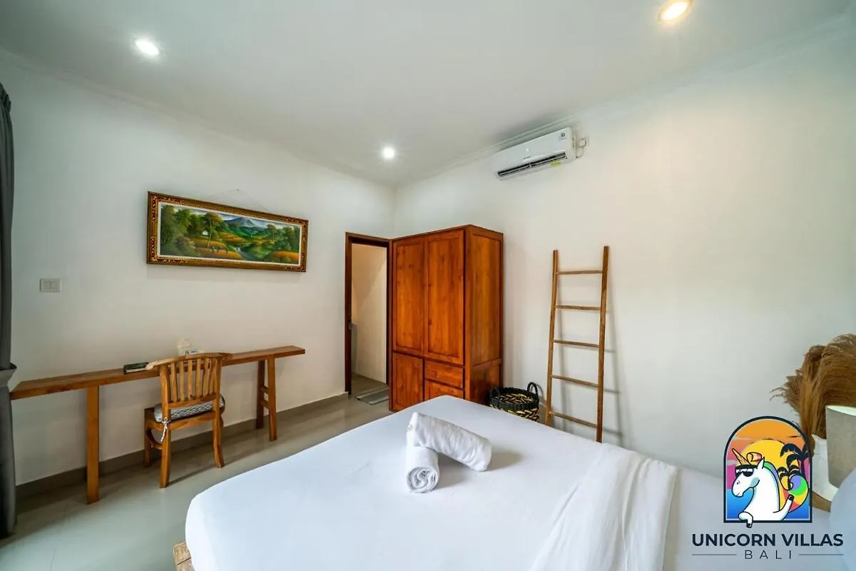 A&R4 Villa - By Unicorn Villas Bali Seminyak   Seminyak (Bali)